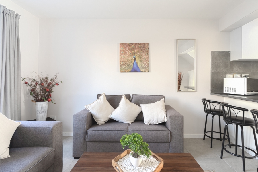 2 Bedroom Property for Sale in Stratford Green Western Cape